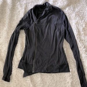 Lululemon Wrap Jacket, size 8